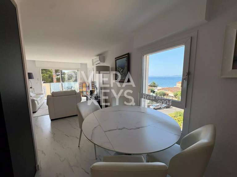 Apartment with Sea view Saint-Raphaël - 3 bedrooms - 91m²