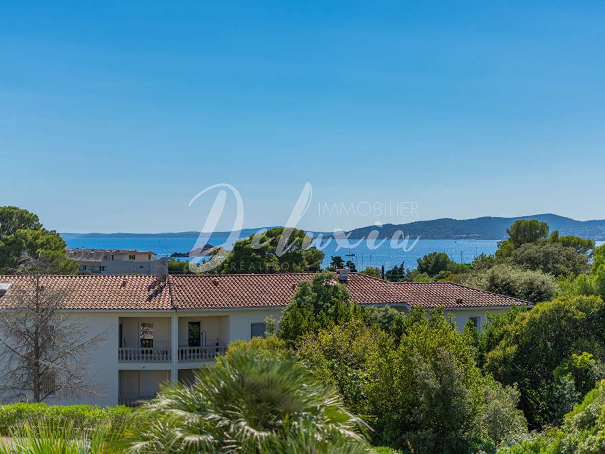 Apartment Saint-Raphaël