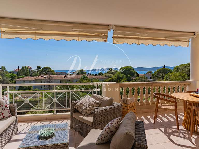 Apartment with Sea view Saint-Raphaël - 3 bedrooms - 95m²