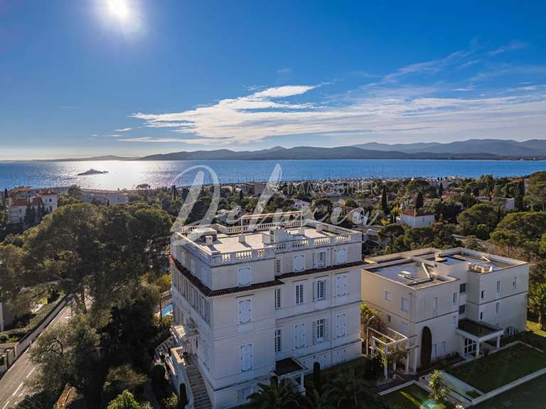 Appartement Saint-Raphaël - 3 chambres - 95m²