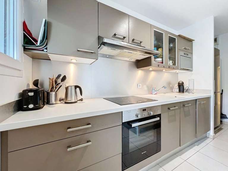 Appartement Saint-Raphaël - 2 chambres - 74m²