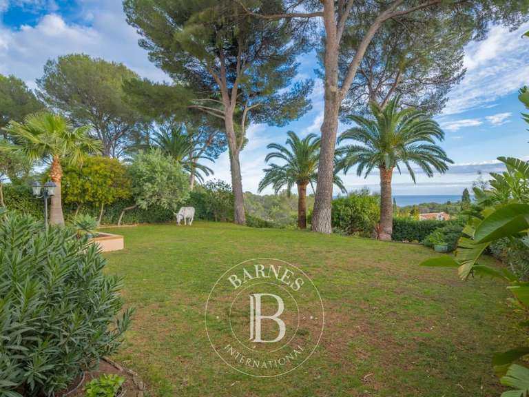 Appartement Saint-Raphaël - 4 chambres - 242m²