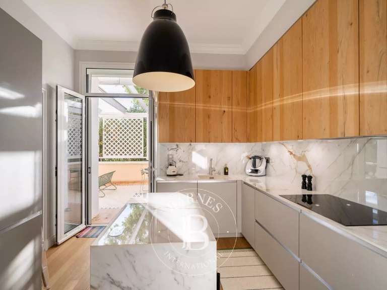 Appartement Saint-Raphaël - 4 chambres - 242m²