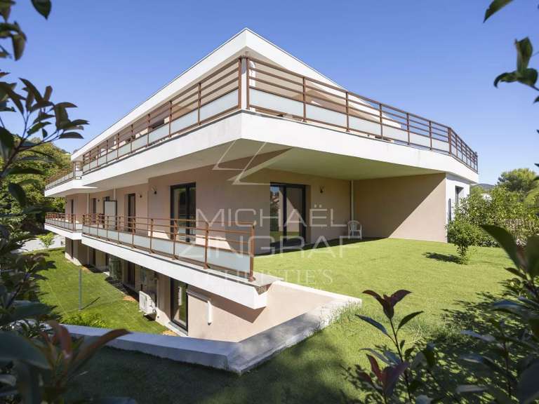 Appartement Saint-Raphaël - 3 chambres - 110m²