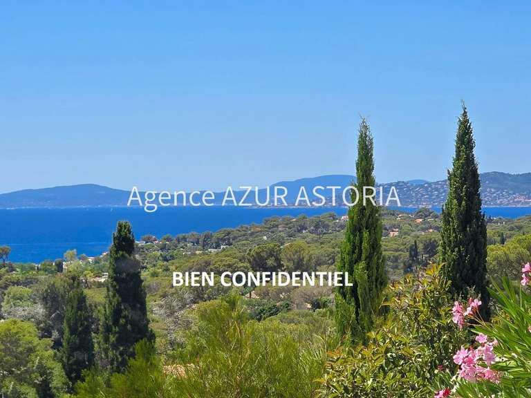 Apartment with Sea view Saint-Raphaël - 3 bedrooms - 185m²