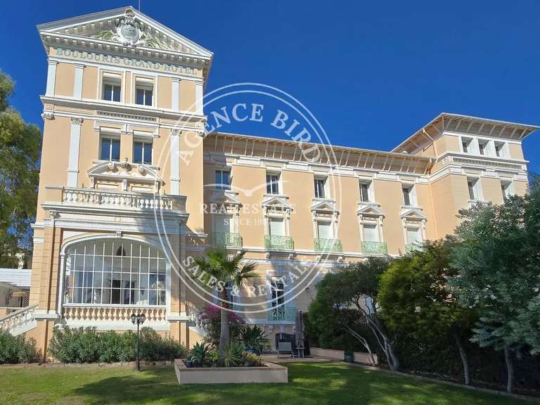 Appartement Saint-Raphaël - 4 chambres - 263m²