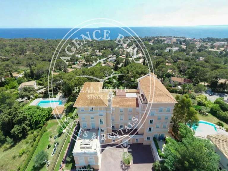 Appartement Saint-Raphaël - 4 chambres - 263m²
