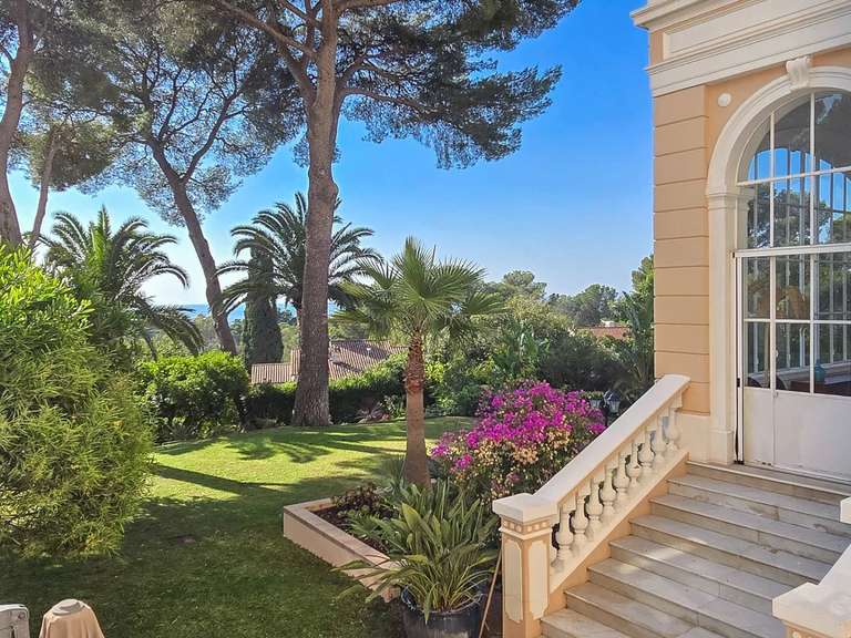 Apartment with Sea view Saint-Raphaël - 4 bedrooms - 263m²