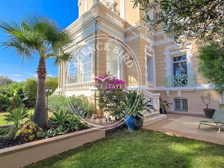 Appartement Saint-Raphaël - 4 chambres - 263m²