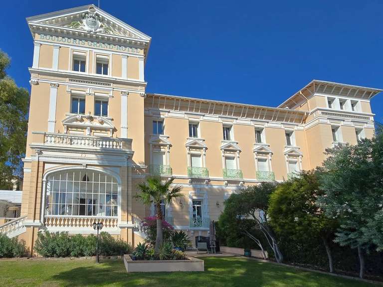 Apartment with Sea view Saint-Raphaël - 4 bedrooms - 263m²