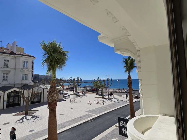 Appartement Saint-Raphaël - 2 chambres - 107m²