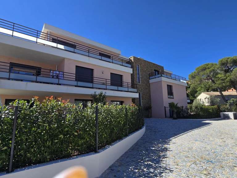 Appartement Saint-Raphaël - 3 chambres - 92m²