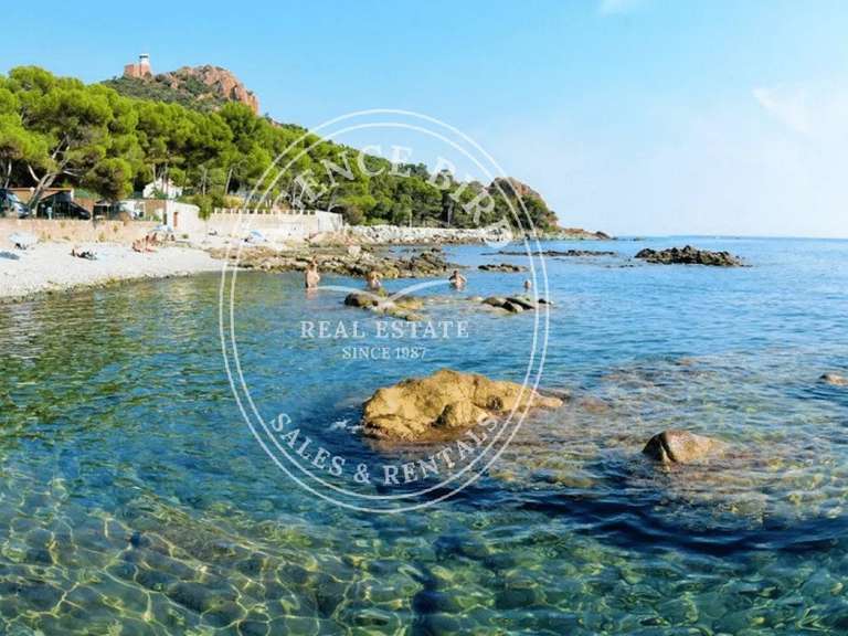 Appartement Saint-Raphaël - 3 chambres - 92m²