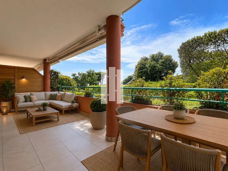 Apartment Saint-Raphaël - 2 bedrooms - 76m²