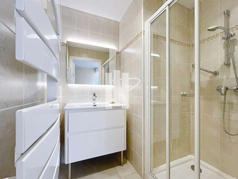 Apartment Saint-Raphaël - 2 bedrooms - 76m²