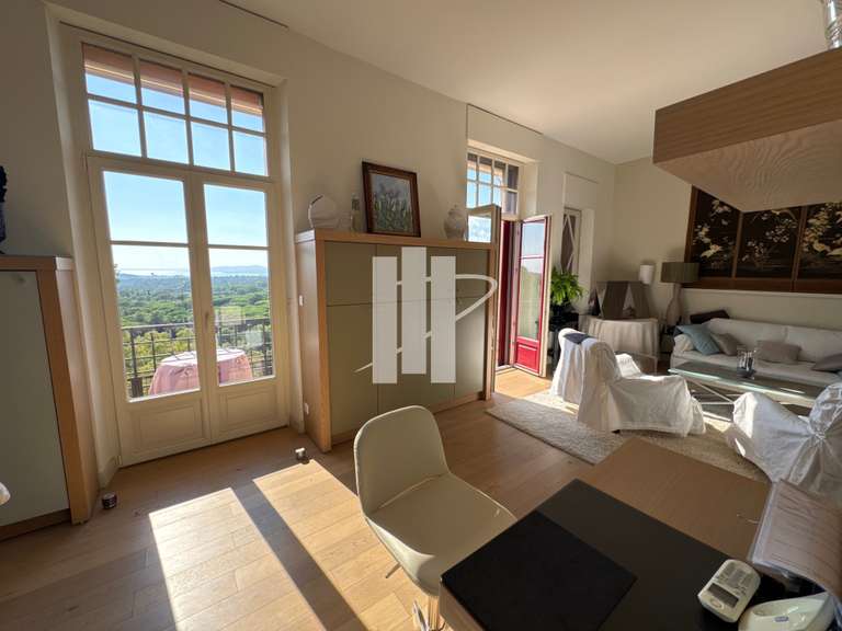 Appartement Saint-Raphaël - 1 chambre - 87m²