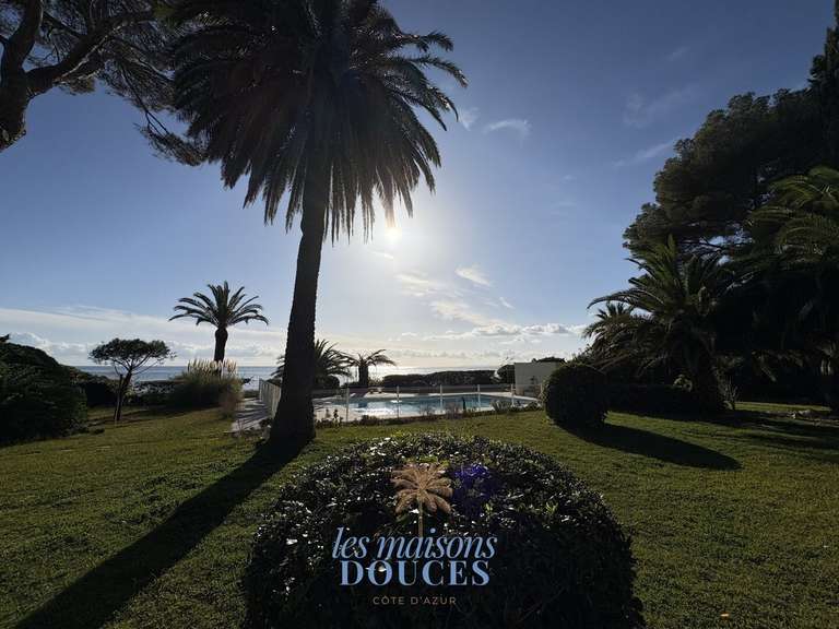 Appartement Saint-Raphaël - 2 chambres - 50m²