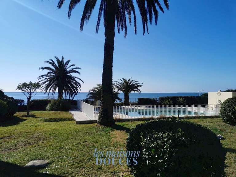 Appartement Saint-Raphaël - 2 chambres - 50m²