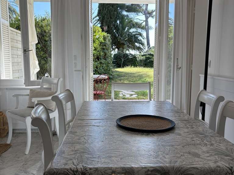 Appartement Saint-Raphaël - 2 chambres - 50m²