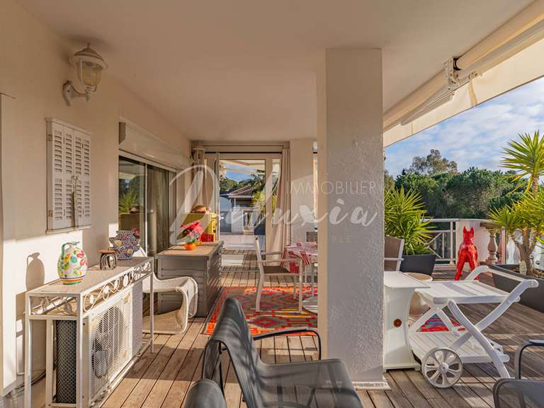 Appartement Saint-Raphaël - 2 chambres - 92m²