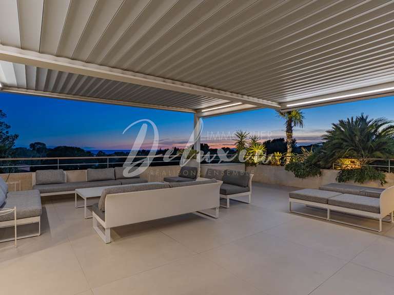 Apartment with Sea view Saint-Raphaël - 3 bedrooms - 145m²