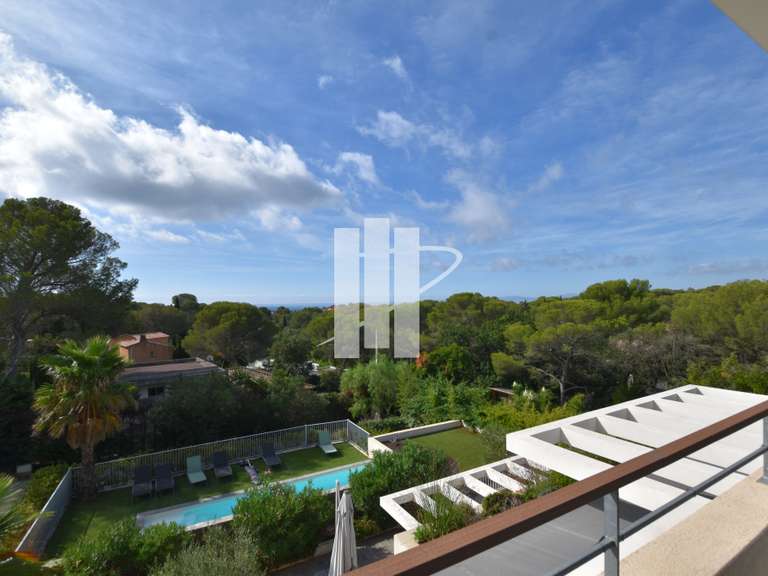 Appartement Saint-Raphaël - 3 chambres - 143m²