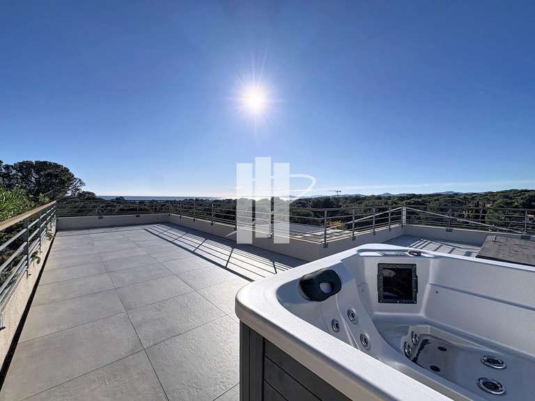 Appartement Saint-Raphaël - 3 chambres - 145m²