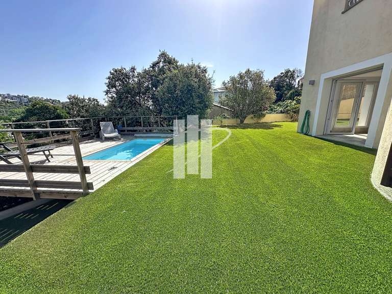 Appartement Saint-Raphaël - 3 chambres - 106m²