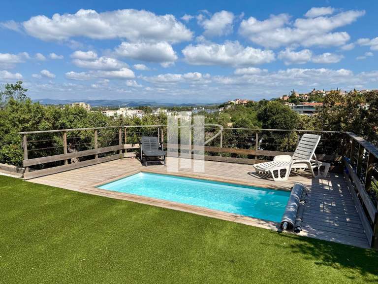 Appartement Saint-Raphaël - 3 chambres - 106m²