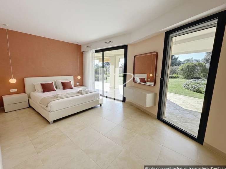 Appartement Saint-Raphaël - 2 chambres - 100m²