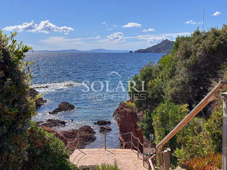 Appartement Saint-Raphaël - 2 chambres - 97m²