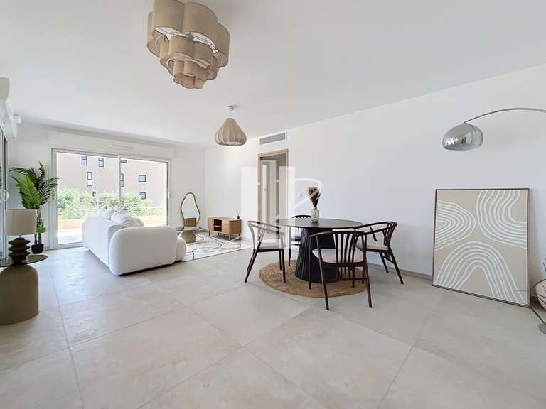 Apartment Saint-Raphaël - 2 bedrooms - 75m²