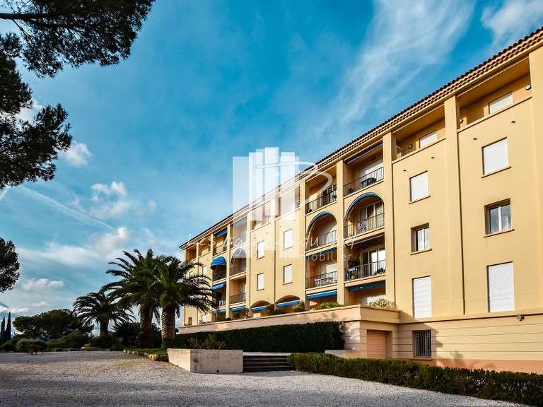 Appartement Saint-Raphaël - 2 chambres - 124m²