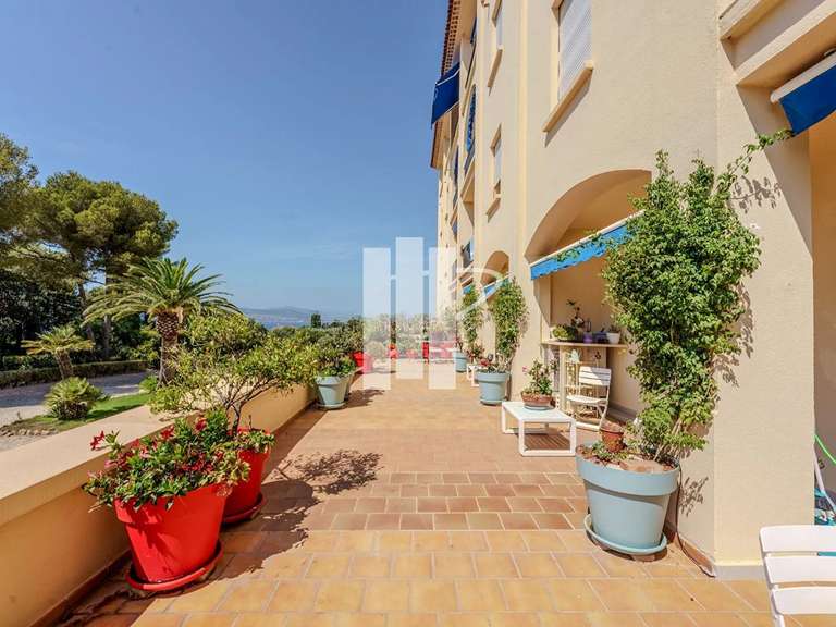 Appartement Saint-Raphaël - 2 chambres - 124m²