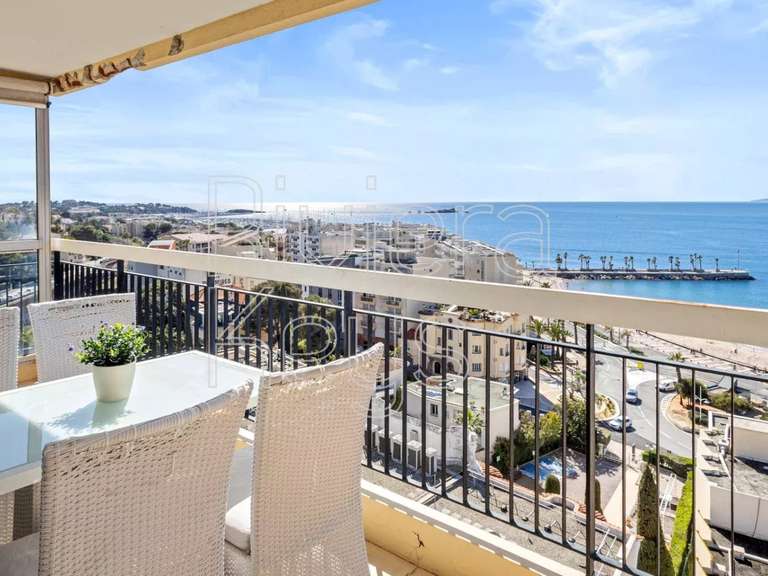 Apartment with Sea view Saint-Raphaël - 1 bedroom - 65m²