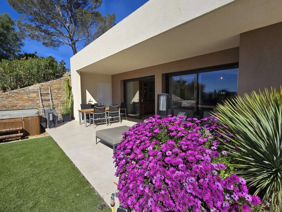 Apartment Saint-Raphaël