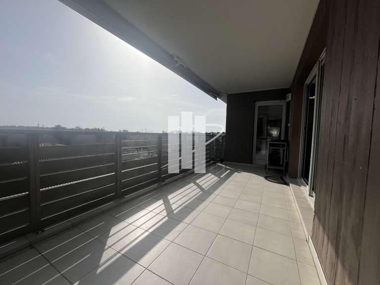 Appartement Saint-Raphaël - 2 chambres - 77m²