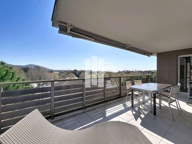 Appartement Saint-Raphaël - 2 chambres - 77m²