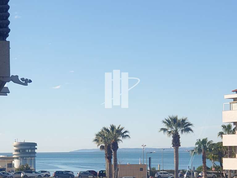 Appartement Saint-Raphaël - 2 chambres - 79m²