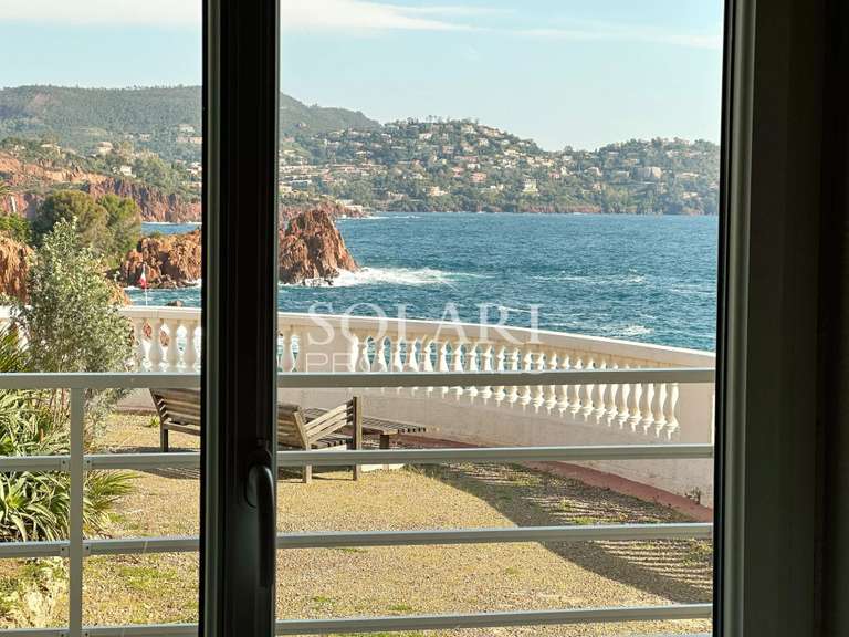 Appartement Saint-Raphaël - 2 chambres - 50m²