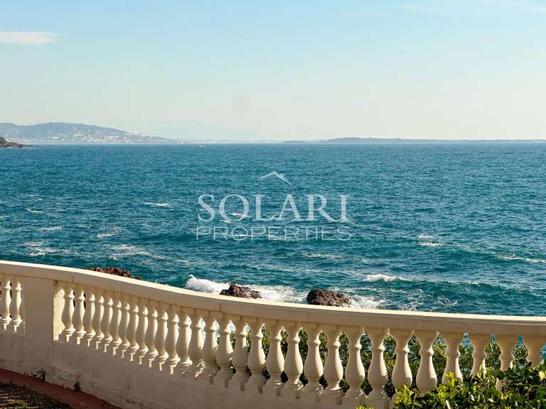 Appartement Saint-Raphaël - 2 chambres - 50m²