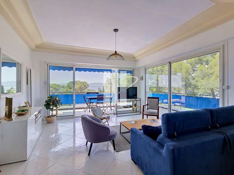 Apartment with Sea view Saint-Raphaël - 2 bedrooms - 70m²