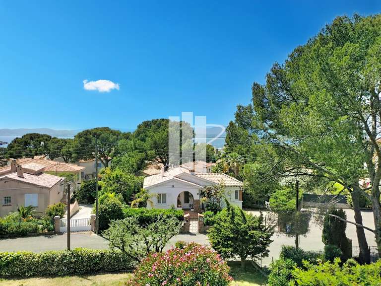 Apartment with Sea view Saint-Raphaël - 2 bedrooms - 70m²