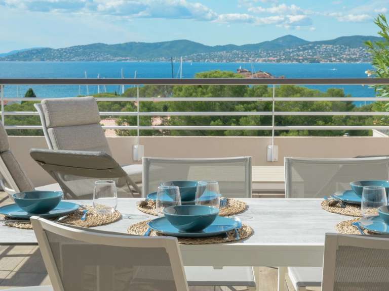 Appartement avec Vue sur mer Saint-Raphaël - 3 chambres - 101m²