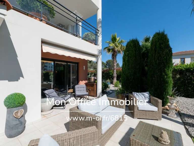 Apartment Saint-Raphaël - 2 bedrooms - 110m²
