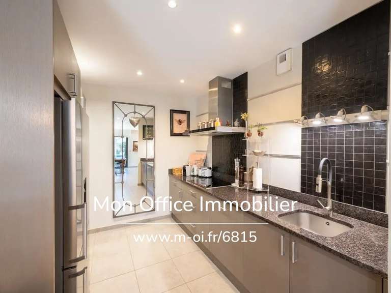 Appartement Saint-Raphaël - 2 chambres - 110m²