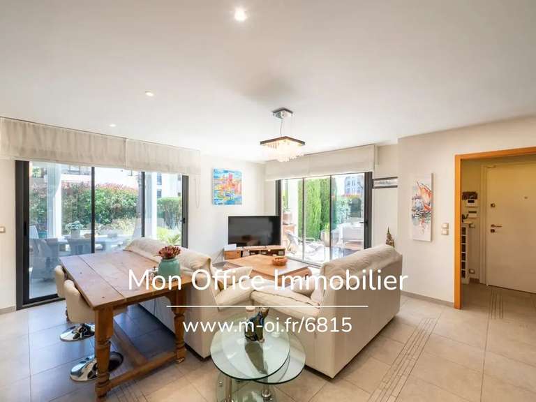 Appartement Saint-Raphaël - 2 chambres - 110m²