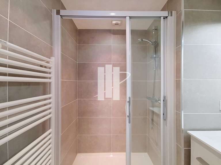 Appartement Saint-Raphaël - 2 chambres - 74m²
