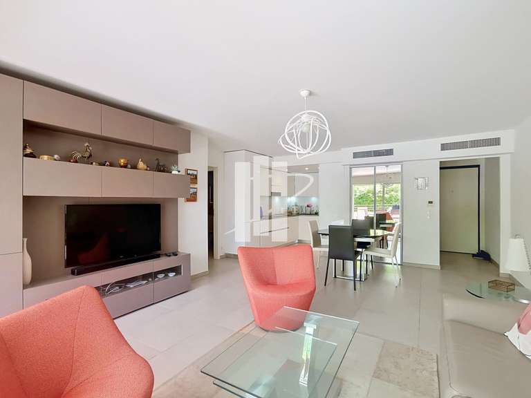 Appartement Saint-Raphaël - 2 chambres - 74m²