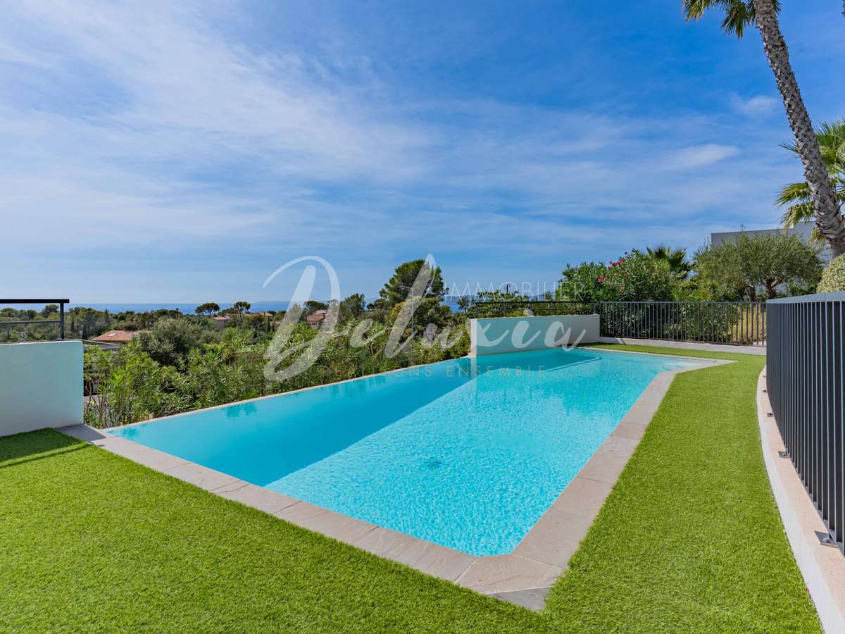 Apartment Saint-Raphaël